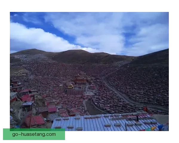 寻觅世外桃源，开启心灵之旅：海角天涯官网入口，等你探索！